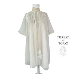 Vintage 60s Van Raalte Puffed Sleeve Robe Small